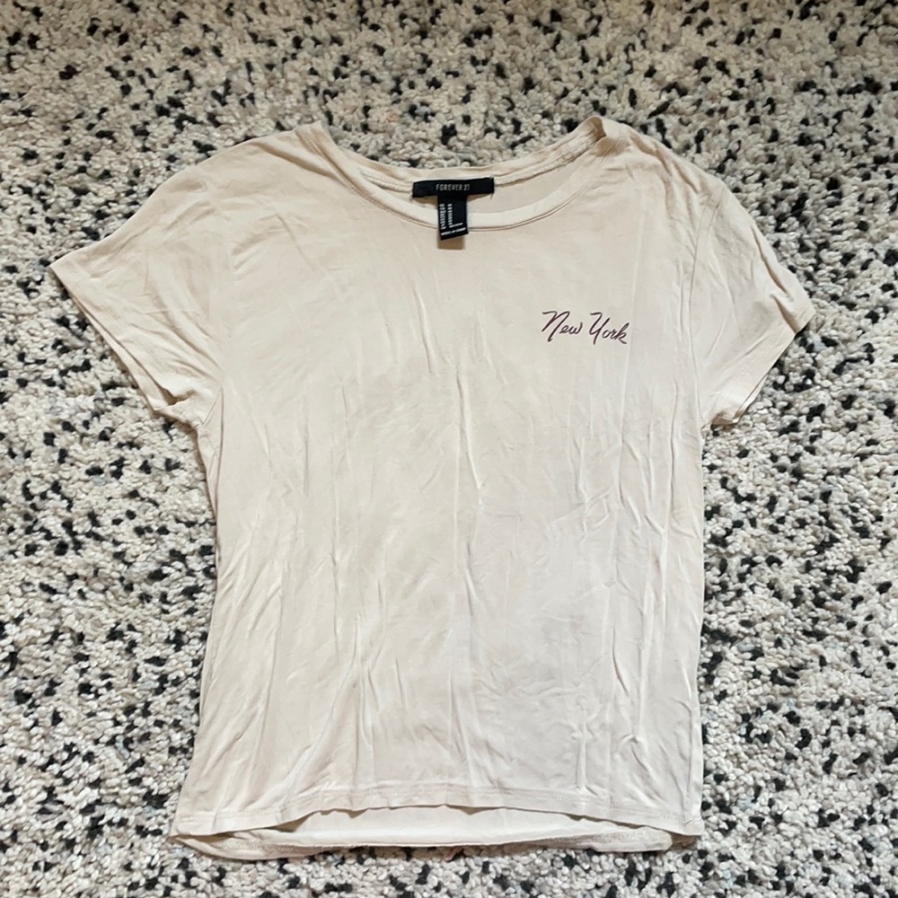 Medium New York tan tee shirt